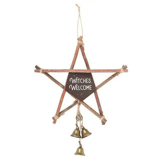 Witches Welcome star wreath 