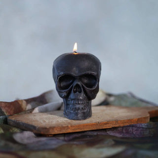 Sculpted Skull Candle – 100% Beeswax – Black - Handcrafted 