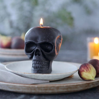 Sculpted Skull Candle – 100% Beeswax – Black - Handcrafted 